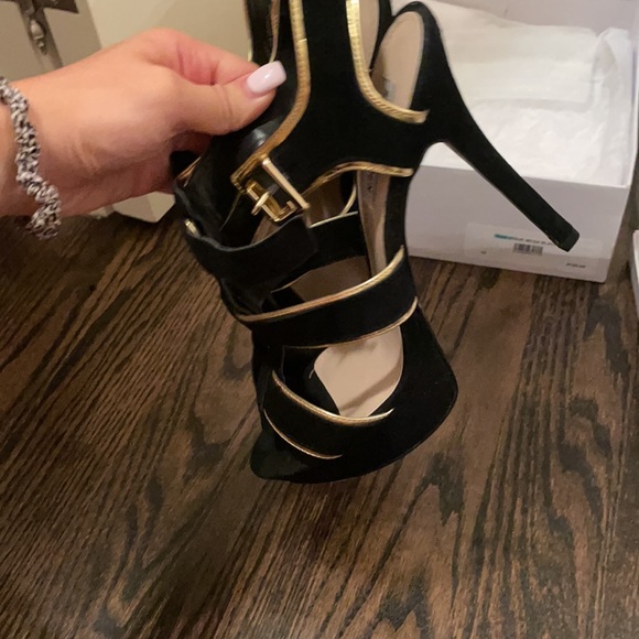 Steve Madden Platform Heels - Picture 3 of 4